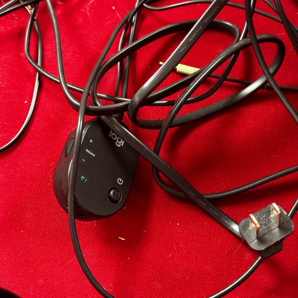 Logitech Black Computer Microphone Sleek Design - Picture 4 of 5